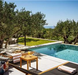 6 Bedroom Villa with Heated Infinity Pool and Sea Views in Orašac, Dubrovnik Riviera, sleeps 10-12